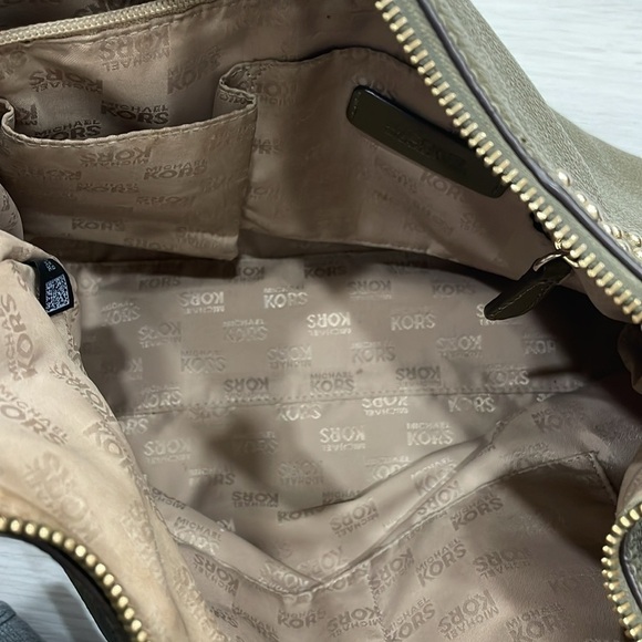 Michael Michael Kors Aria Bag - Picture 12 of 16